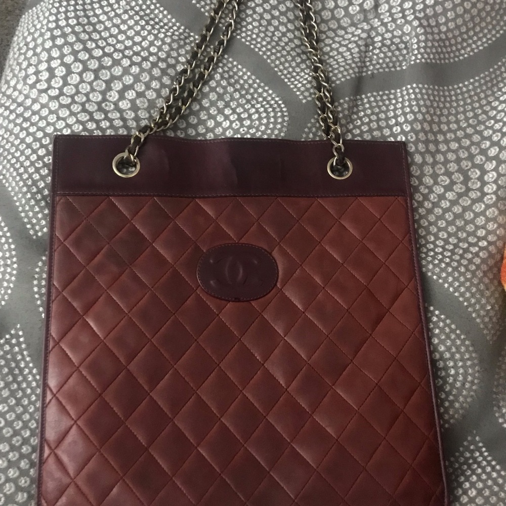 CHANEL leather matelasse purse